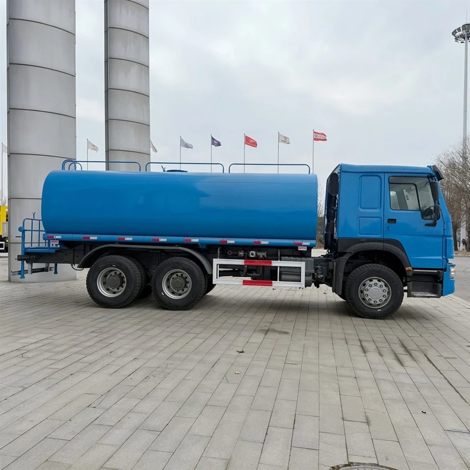 6×4 Sprinkler Tank Truck suppliers