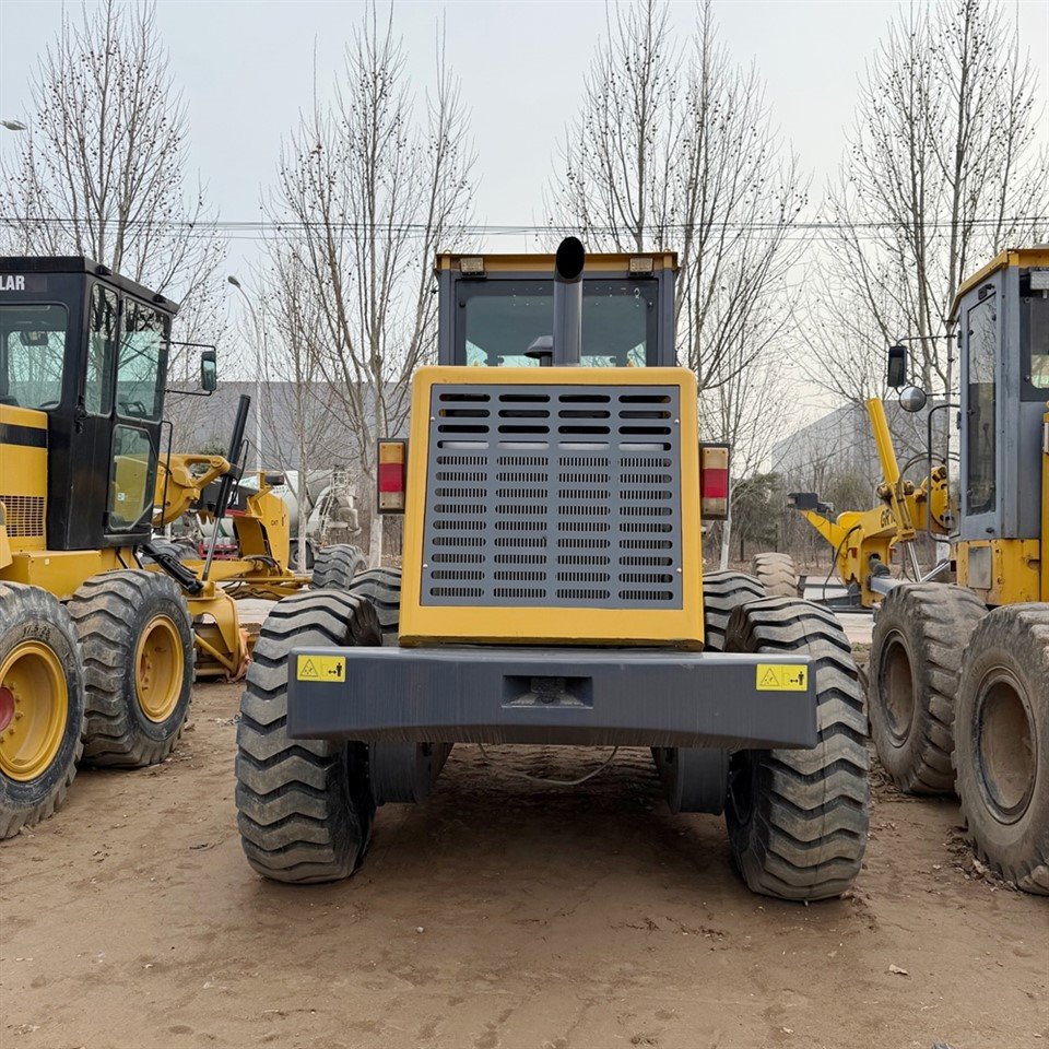 Small Motor Grader